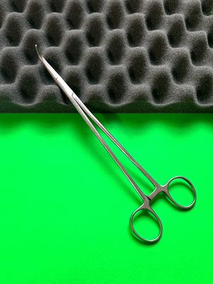 Weck 477117 Coller Forceps 9" Curved