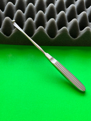 W. Lorenz 01-0088 Surgical Retractor for Neuro & Spine Procedures