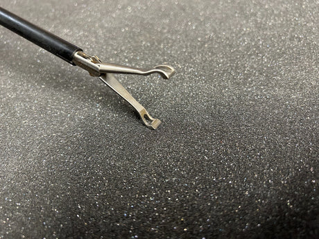 Stryker 250-080-230 Laparoscopic Babcock Forceps 10mm x 33cm