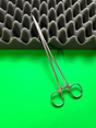 V. Mueller CH1772 ARTERY OCHSNER FORCEPS RT ANGLE 9 1/4"