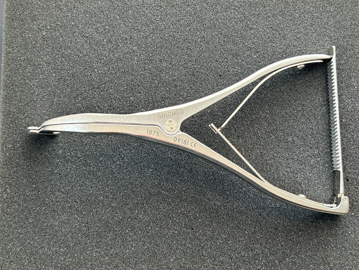 Innomed 1875 Large Lombardi Spreader/Retractor Pads: 22 mm x 13 mm, Length:9.25"