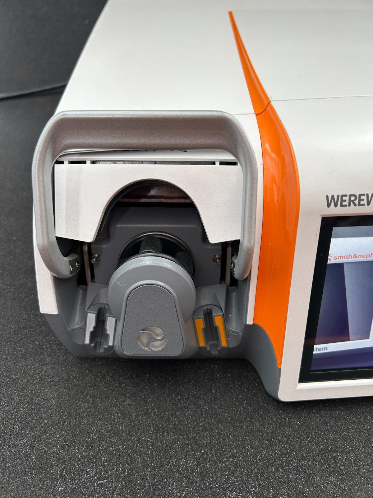 Smith & Nephew Dyonics Werewolf Coblation System Flow-IQ 92290105