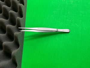 Aesculap BD701R BROWN Tissue Forceps, straight, 150 mm (6")