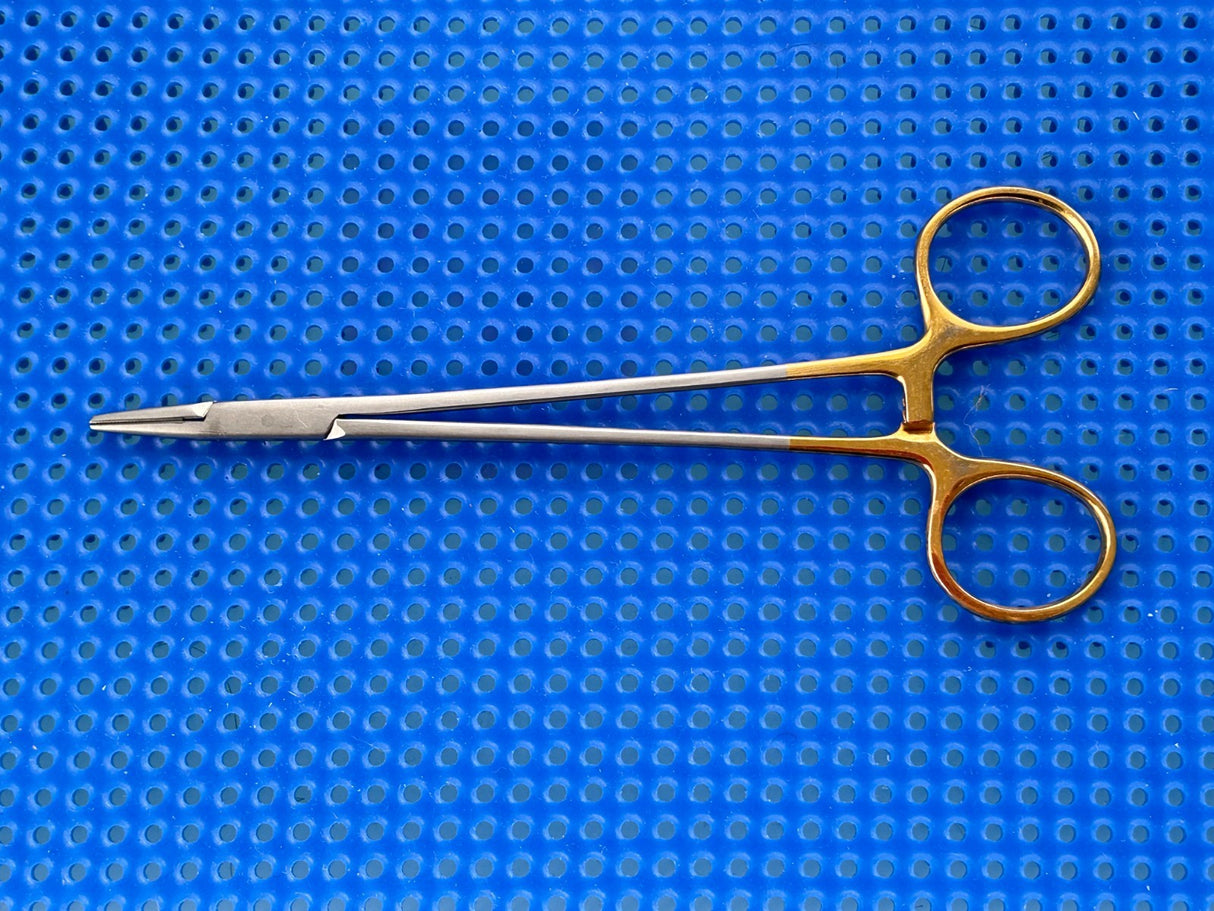 Symmetry Surgical 36-2001 Classic Plus Needle Holder; Crile-Wood; 7 in, TC