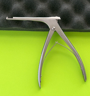 Karl Storz Surgical 8-1/4" Kerrison Rongeur, 4mm x 3mm bite, Angled 90°