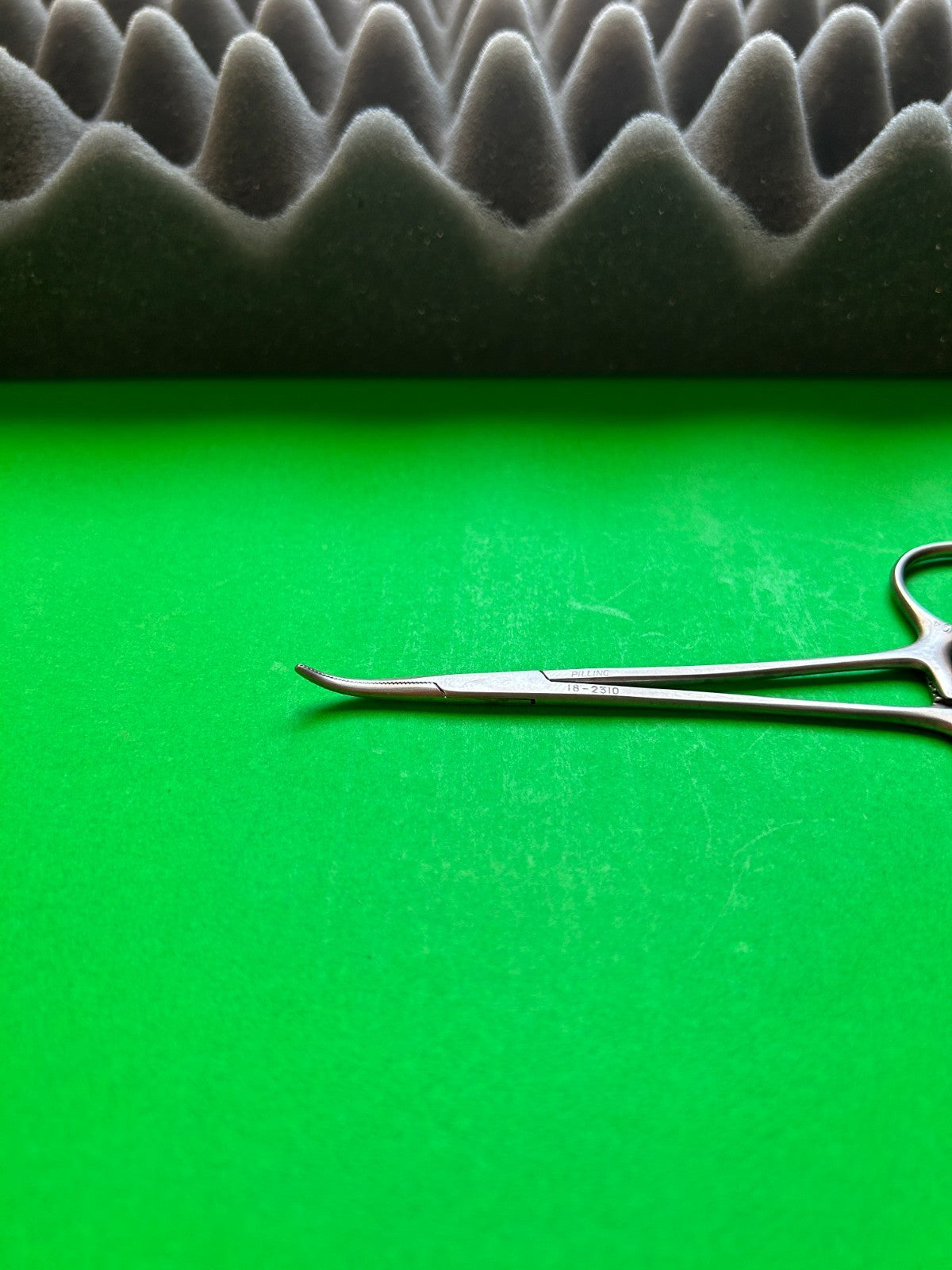 Pilling 18-2310 Halstead Mosquito Forceps, Curved, 5"