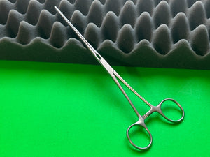Codman 37-1600 Doyen Vascular Forcep Straight 9"