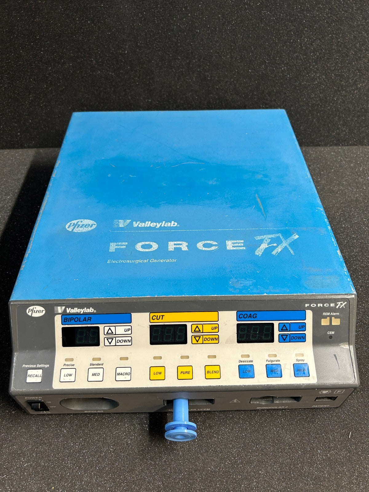 Medtronic/Covidien Valleylab Force FX ESU w/ Footswitches and FREE Extras TESTED