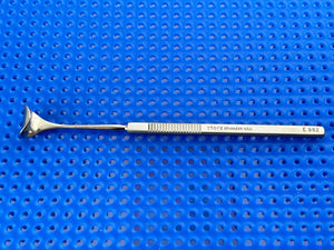 Karl STORZ E0982 Desmarres Lid Retractor Size 2, 15mm wide, 5.6"