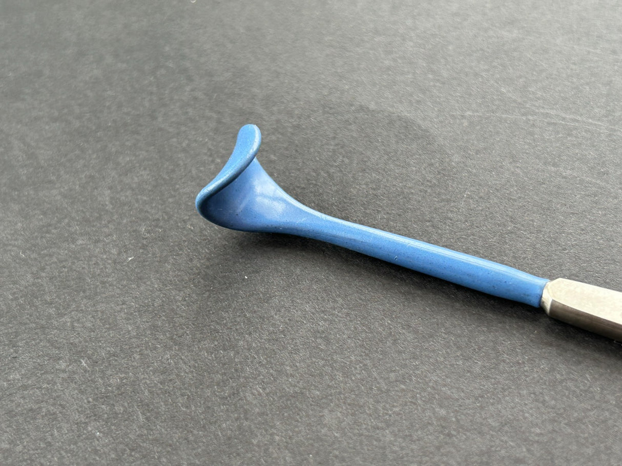 Padgett P-4317IN Miltex Padgett Insulated Lid Retractor, 14cm