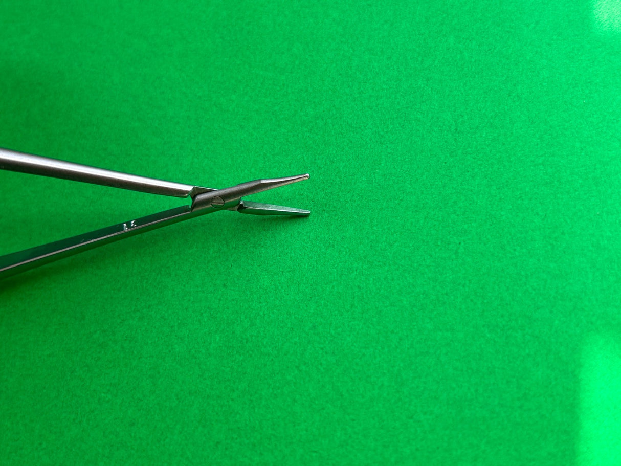 Pilling 35-7670 Micro Vascular Round Handle Needle Holder