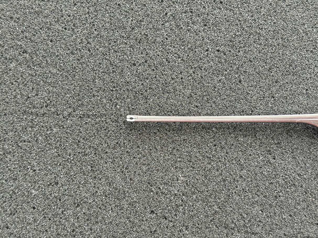 Karl Storz 221509 Ear Forceps, curved right, 8 cm