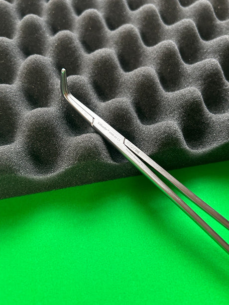 V. Mueller SU2786 ARTERY FORCEPS JAW ANGLE 90D JAW