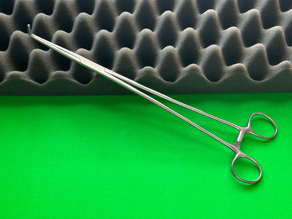 V. Mueller CH1726-001 Mixter Forceps, Right Angled, 10-1/2"
