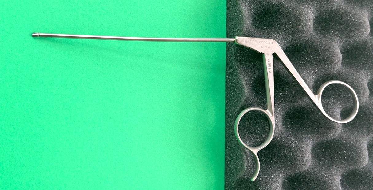 Conmed Linvatec Surgical SHUTT Concept Arthroscopy Scissors, 3.7mm, Straight