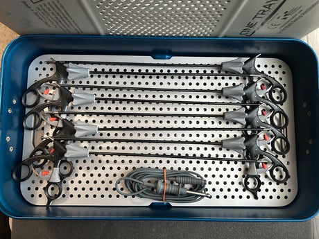 Aesculap 5mmx31cm Autoclavable QuickSnap Laparoscopy Set of 8 w Karl Storz Cord