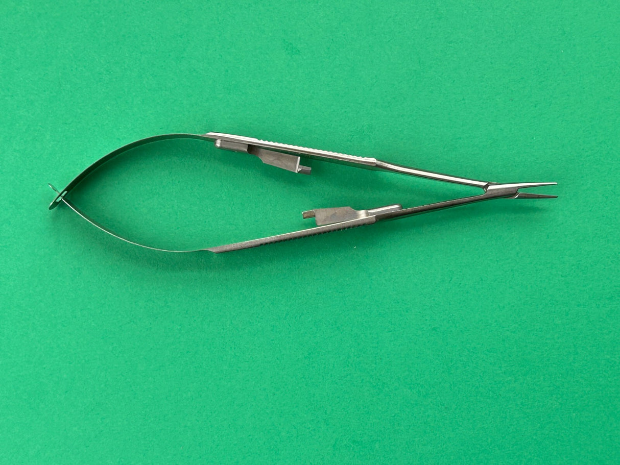 V.Mueller Surgical Eye Needle Holder Castroviejo 5-1/2"