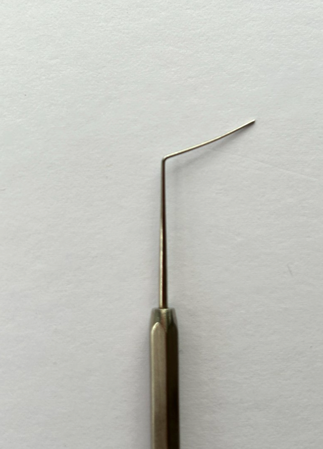 Karl Storz E0485 Barraquer Iris Angled Tip, 0.5mm x 15mm