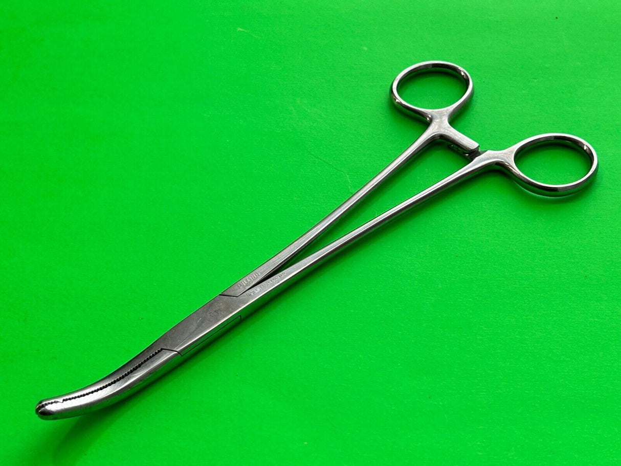 Pilling Surgical 21-4172 Heany Hysterectomy Forceps, Curved 21cm Single Tooth