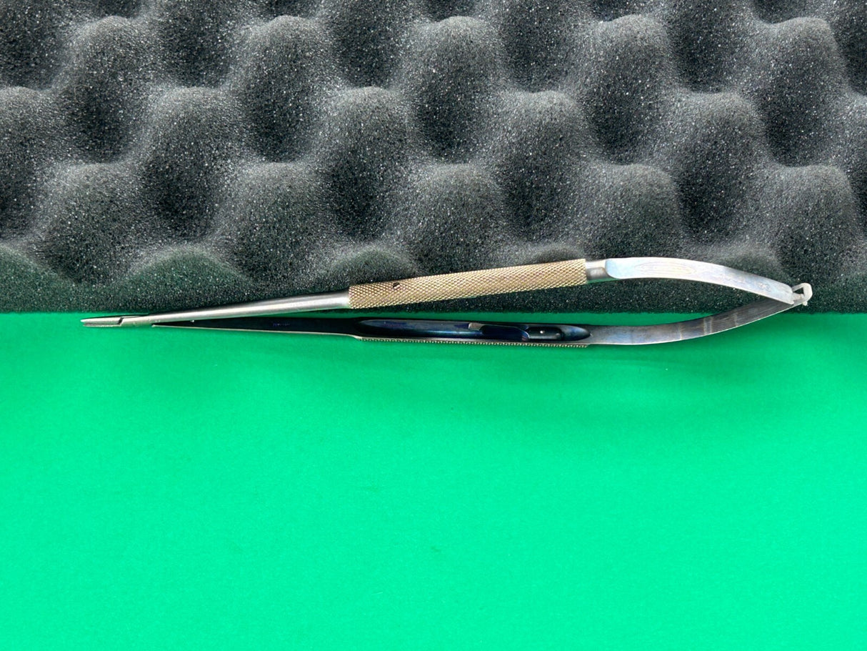 Scanlan Surgical Jacobson Micro Needle Holder 8", Titanium, Diamond Dust Jaws