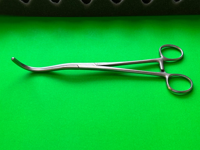 Codman 19-4018 Mayo Kidney Clamp, Curved 23.5 cm