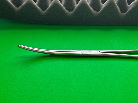 Codman 30-8093 Pean Thoracic Forceps 12"