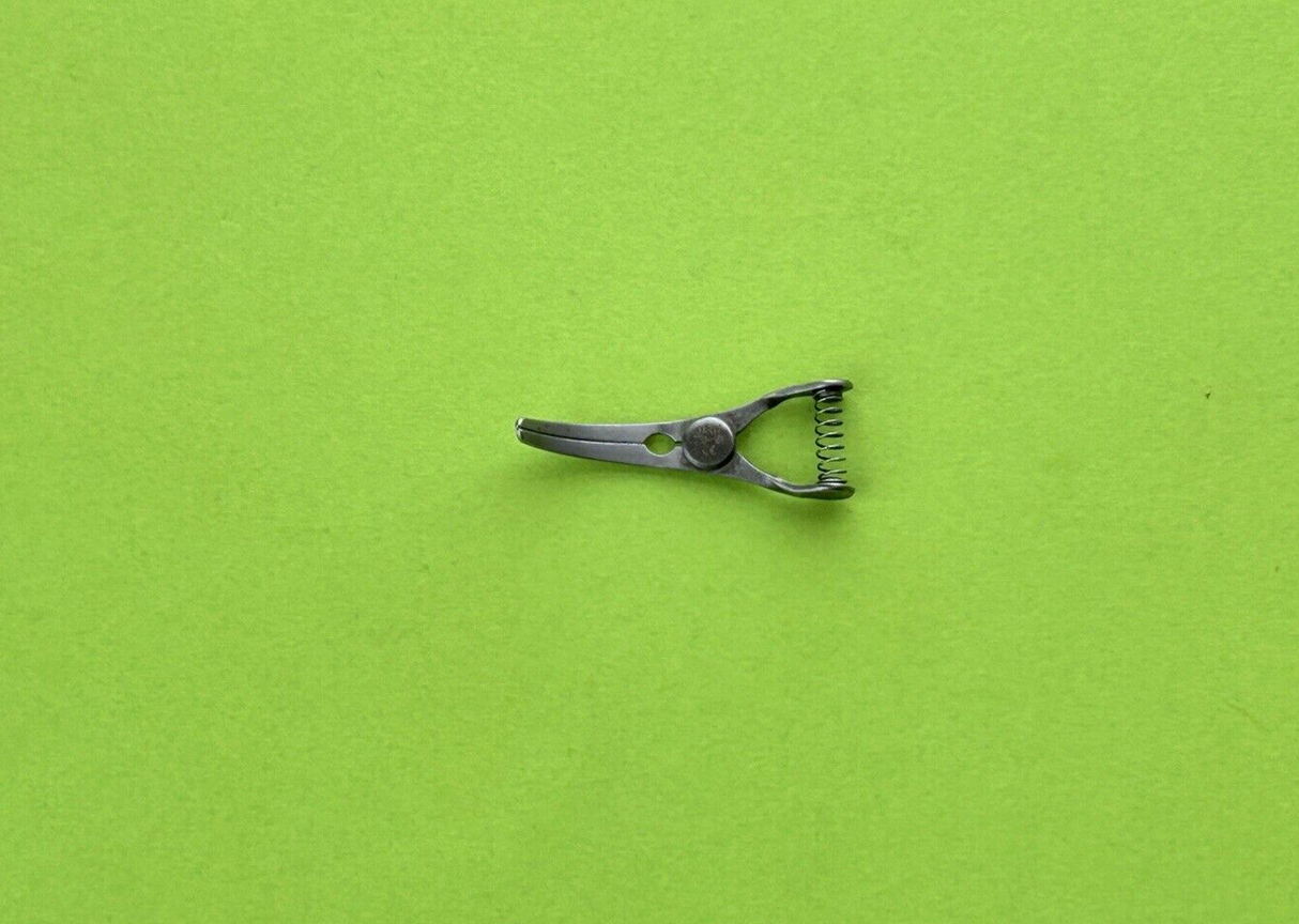 Jarit Surgical Miniature 1-2/8" Curved Weldon Bulldog Clamp