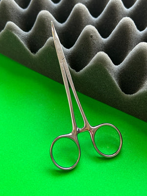 Weck 475101 Halsted Mosquito Forceps 5"
