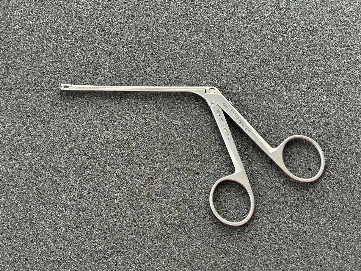 Karl Storz 162020 HARTMANN Ear Forceps,  2 mm, 8 cm