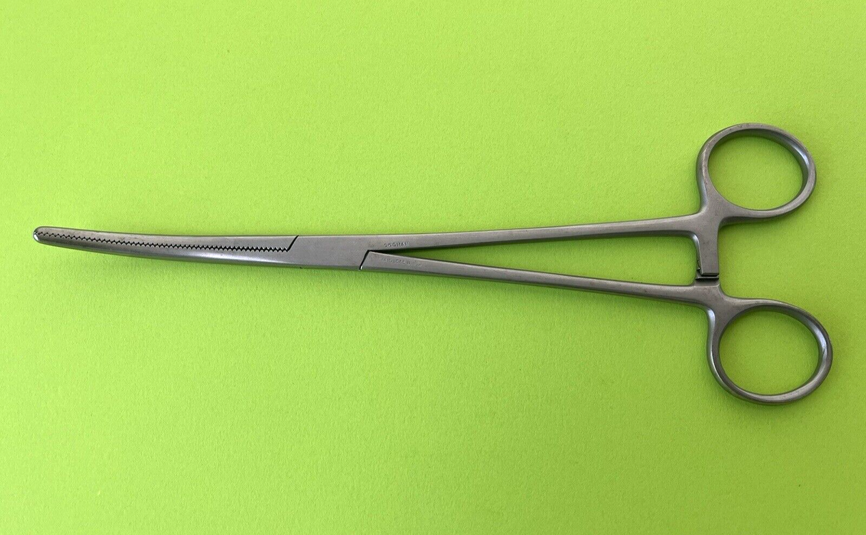 Codman Surgical Curved Rochester-Pean Hemostatic Forceps