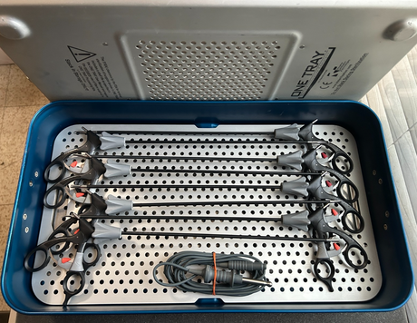 Aesculap 5mmx31cm Autoclavable QuickSnap Laparoscopy Set of 8 w Karl Storz Cord