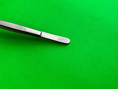 Aesculap BD257 Delicate Forceps, Angled, Serrated Tip, 7-7/8"