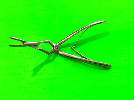 Karl Storz Surgical N3070 Septum Forceps, 4mm x 11mm cups, 6-3/4"