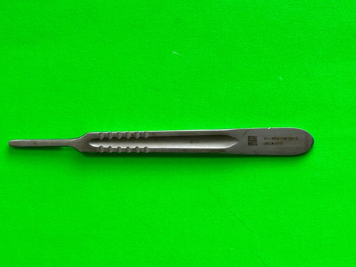 Jarit Surgical 110-176 Knife handle, Straight 4-7/8"