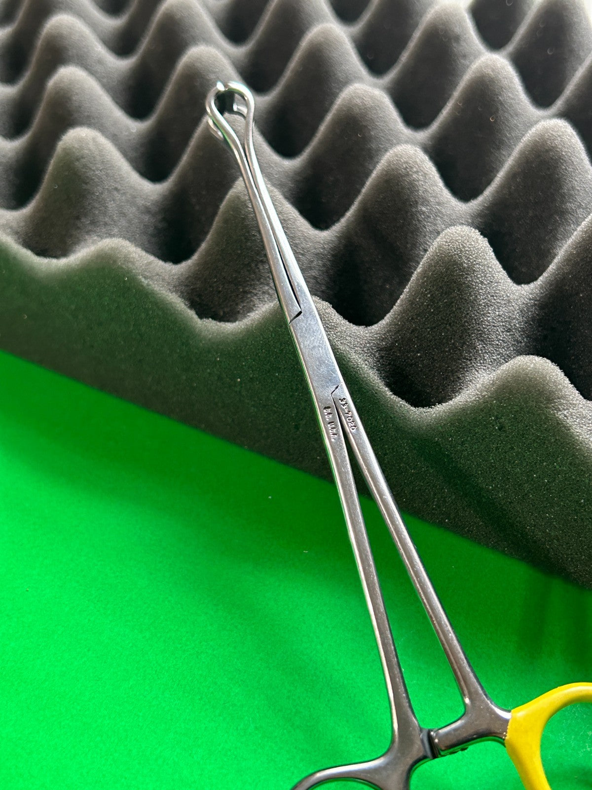 Codman 33-7020 Classic Babcock Tissue Forceps 6.25"