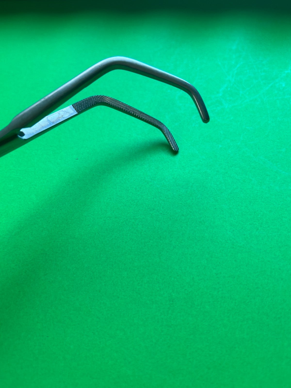 V. Mueller CH5090 Mixter Right Angle Forceps 9.5”