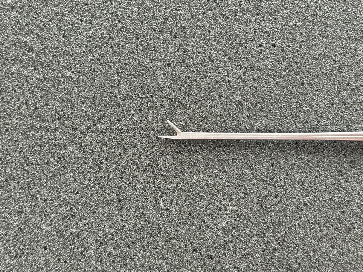 Karl Storz 221110 Ear Forceps, 1 x 4.5 mm, 8 cm, Smooth Jaw