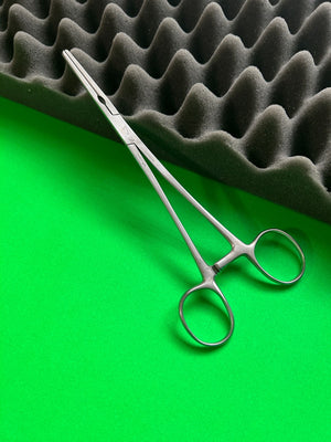 Codman 37-1520 Hysterectomy Forceps Straight, 2x3 vascular Teeth