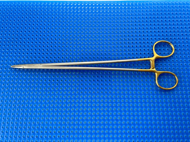 Symmetry Surgical 36-2004 Classic Plus Needle Holder; Crile-Wood; 10 1/4 in, TC