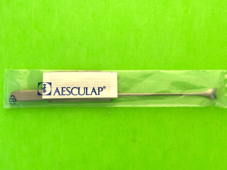 Aesculap Surgical BT200R 10" Cushing Saddle Hook, 14x11mm