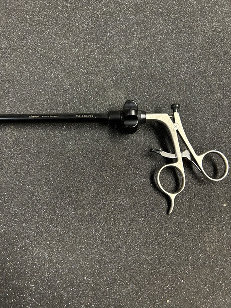 Stryker 250-080-230 Laparoscopic Curved Maryland Forceps 10mm x 33cm