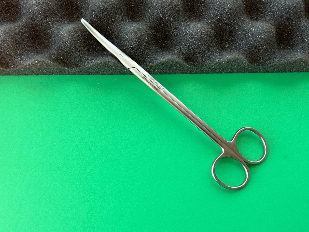 Euro-Med Surgical 7" Metzenbaum Scissors, Curved
