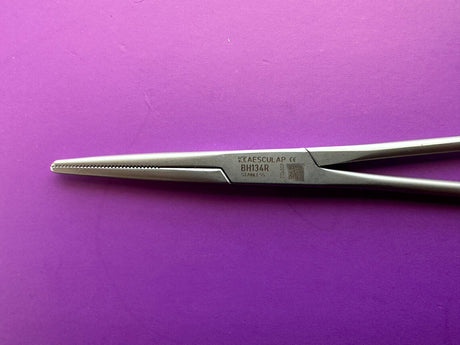 Aesculap BH134R Kelly Forceps Straight Jaw 5 1/2 in