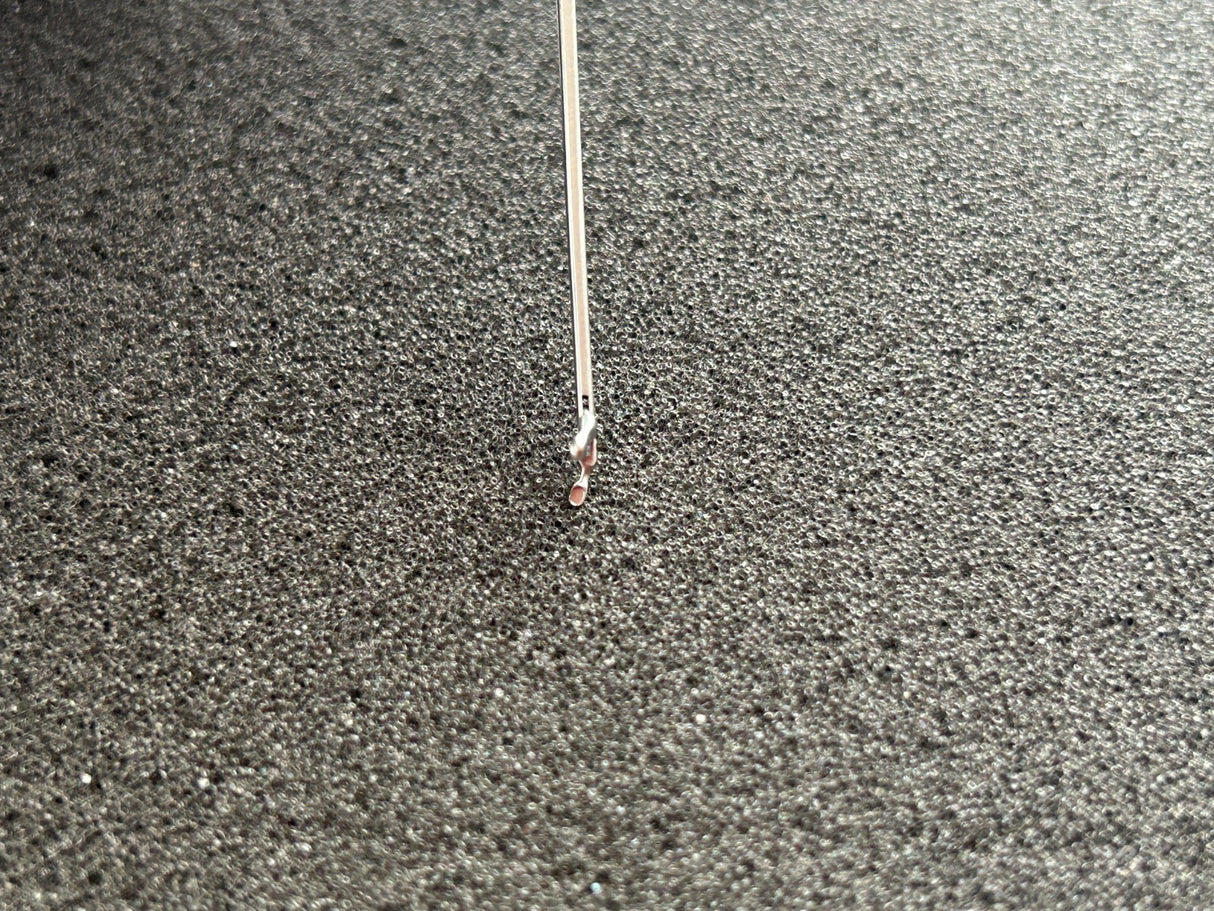 Karl Storz 221509 Ear Forceps, curved right, 8 cm