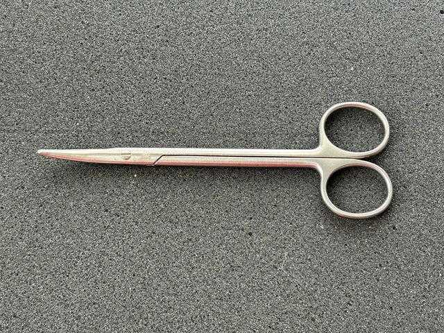 Aesculap BC605R METZENBAUM Scissors, curved, blunt/blunt,  5-3/4"