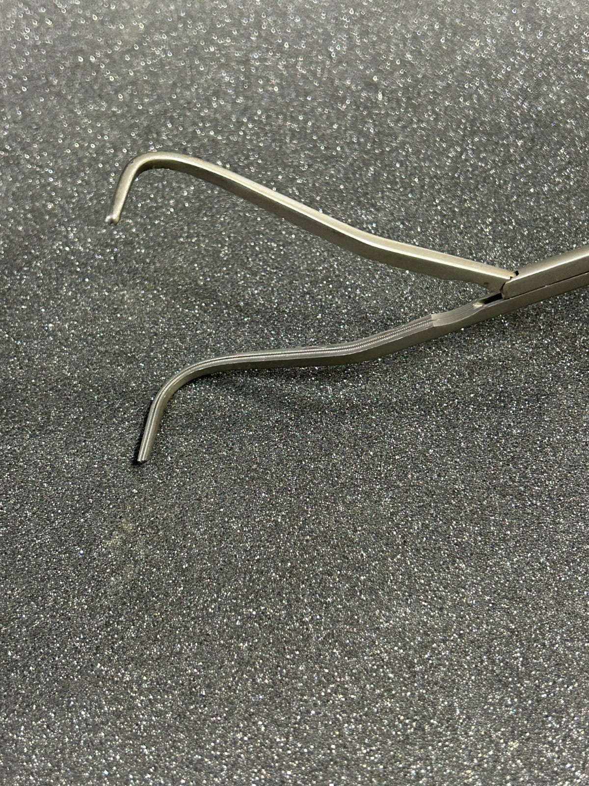V Mueller CH6477-1 VATS HARKEN 2 CLAMP 95MM FULL CVD 1X2, 10MM 14"