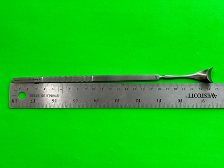 V.Mueller Surgical SU3732 Vein Retractor, 24cm