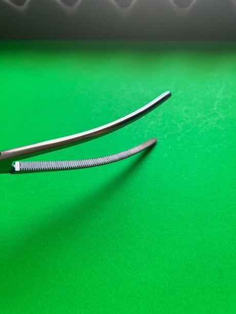 Codman 30-4573 Rochester-Pean Hemostatic Forceps 10" Curved