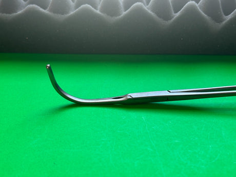 Jarit 320-270 DeBAKEY Vascular Clamp 9.5" 1x2 Teeth