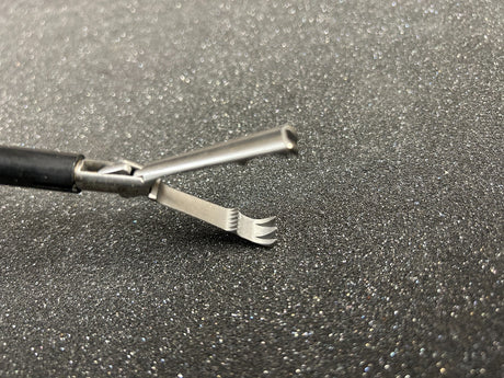 Stryker 250-080-230 Laparoscopic Alligator Grasping Forceps 10mm x 33cm
